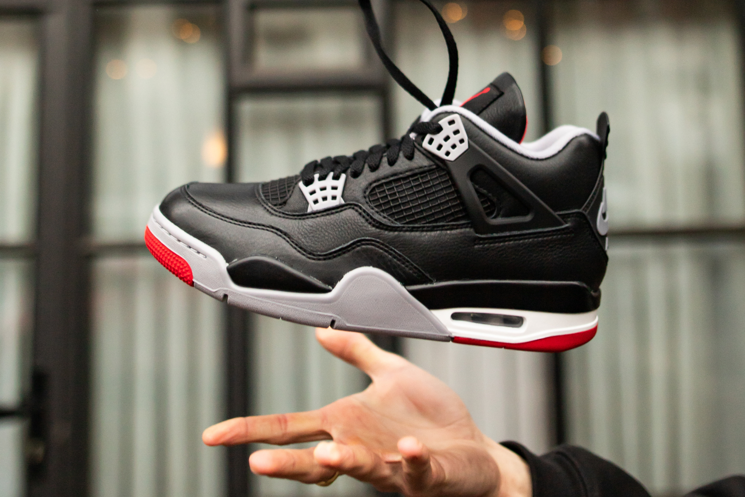 Air Jordan 4 'Bred Reimagined' - 2026 | FV5029-006 | Sneakerjagers