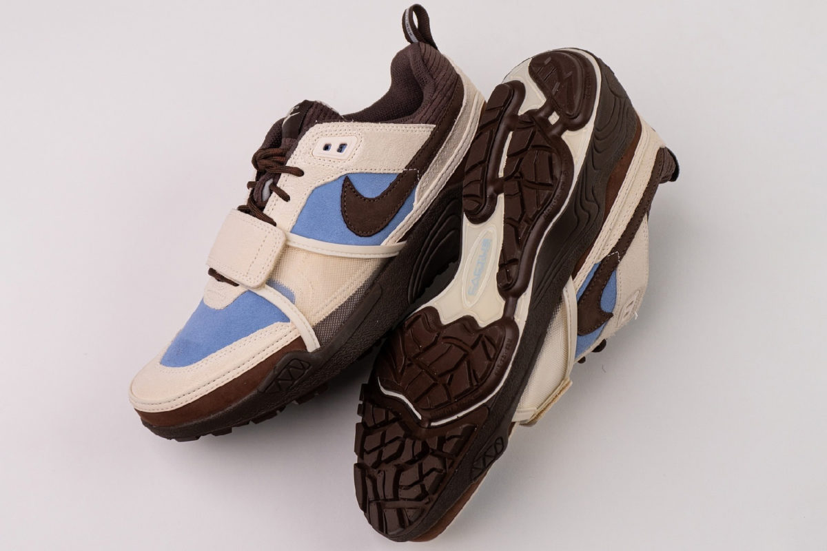 De Travis Scott x Nike Zoom Field Jaxx 'Leche Blue' gaat droppen