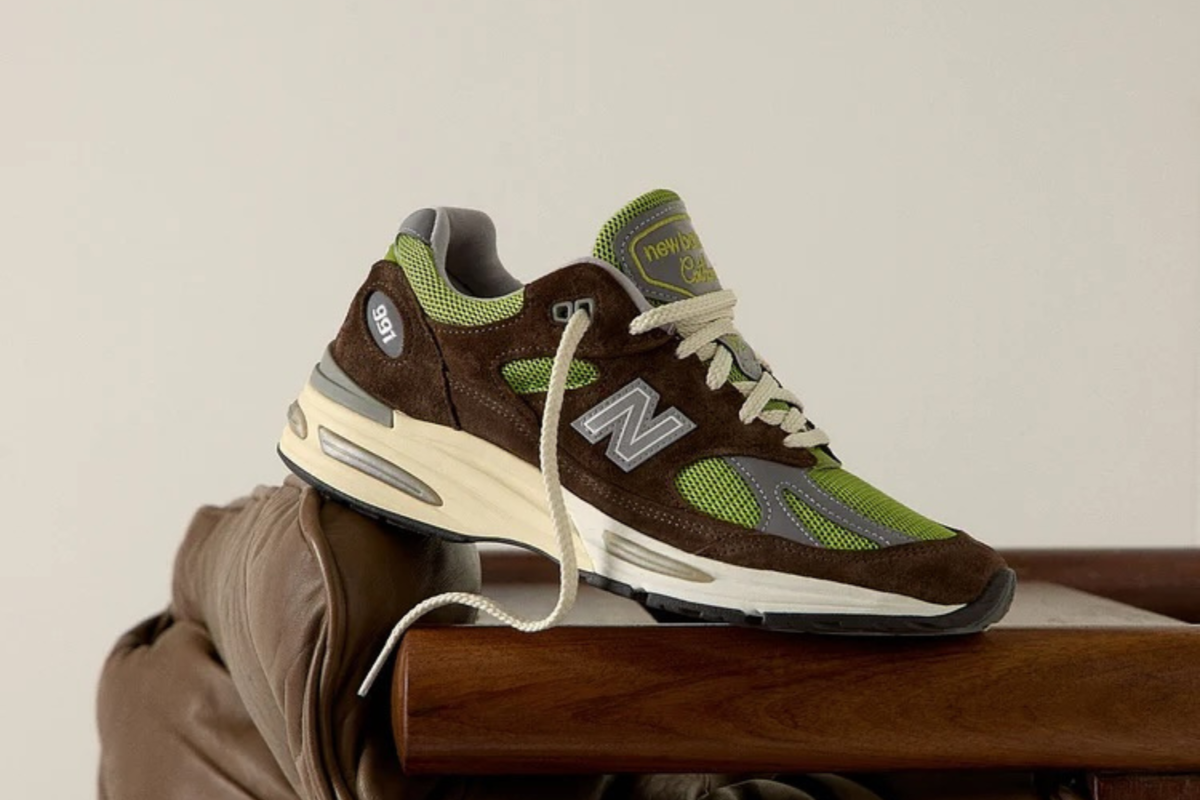 Stone Island x New Balance 991v2 'Black Olive' - Made in UK