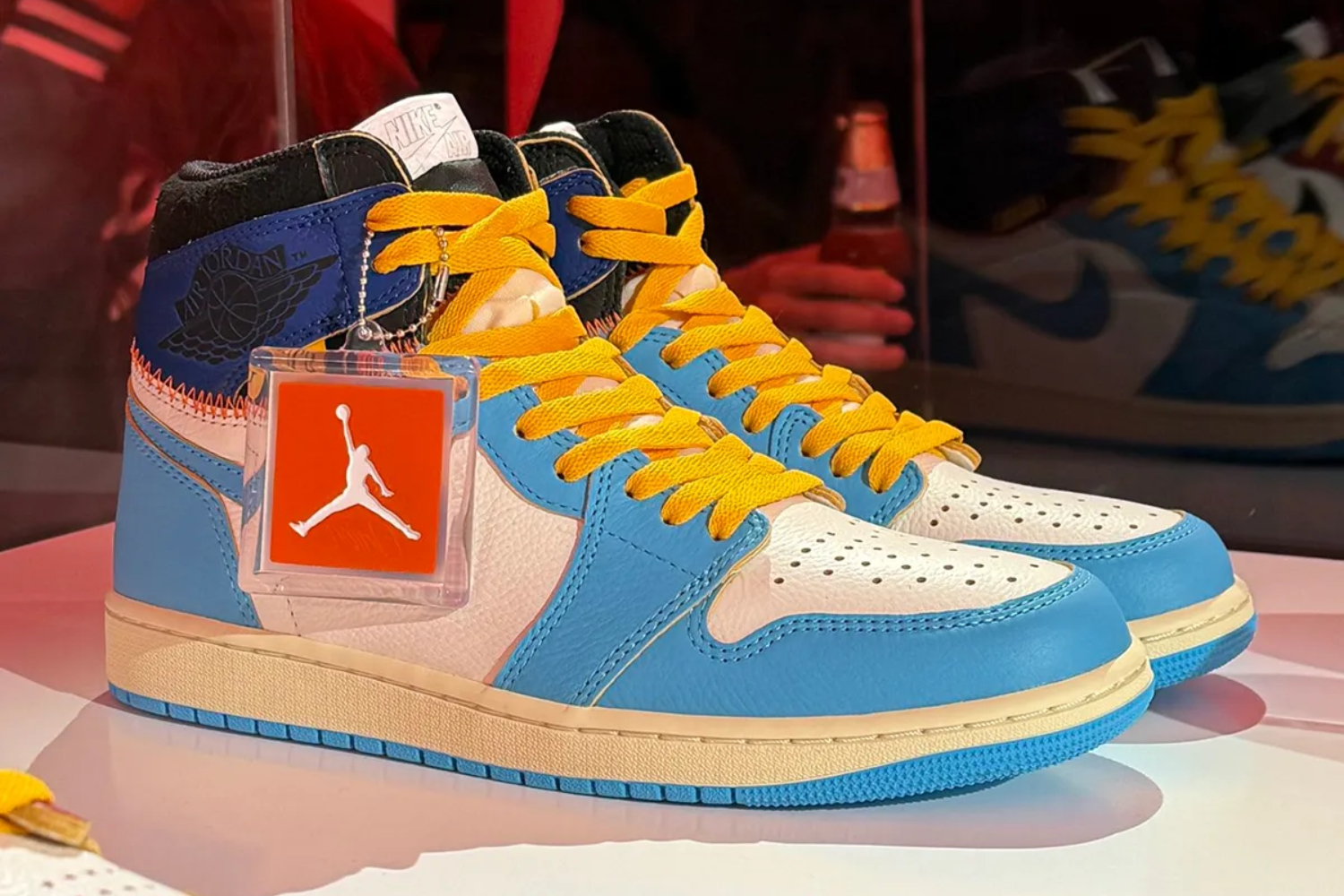 union-la-air-jordan-1-unc-