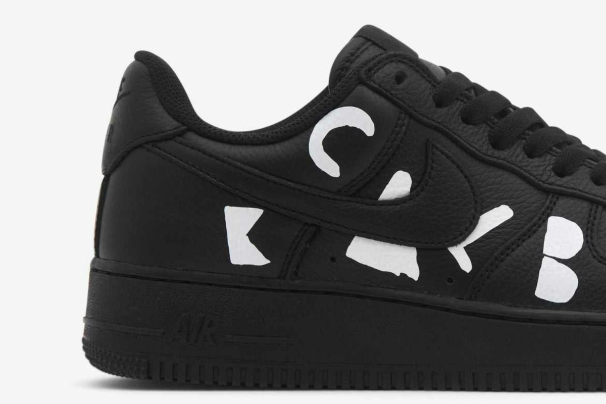 The BLACK CDG x Nike Air Force 1 is exactly what you would expect