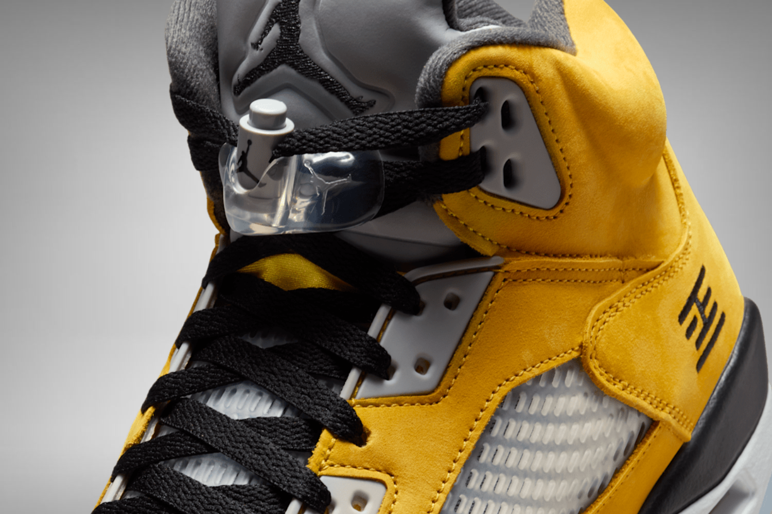 Nike Unveils Official Images of the Air Jordan 5 'Tokyo