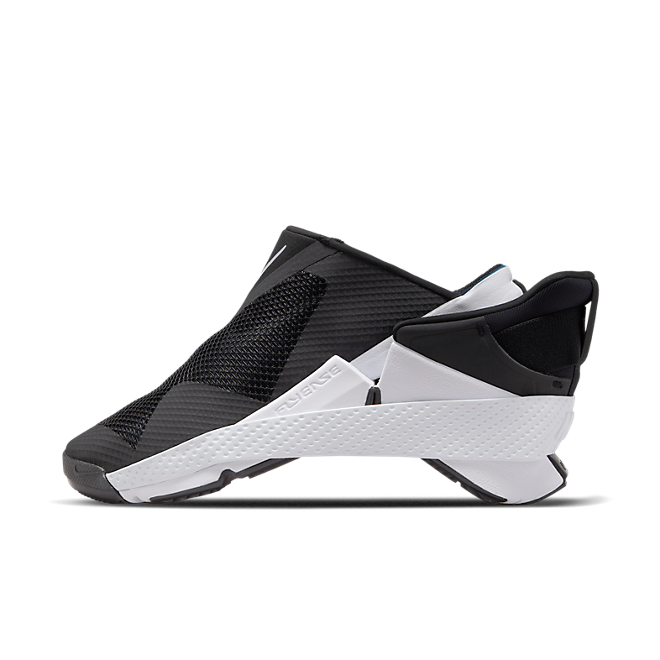 nike-go-flyease-black-white-w.jpg