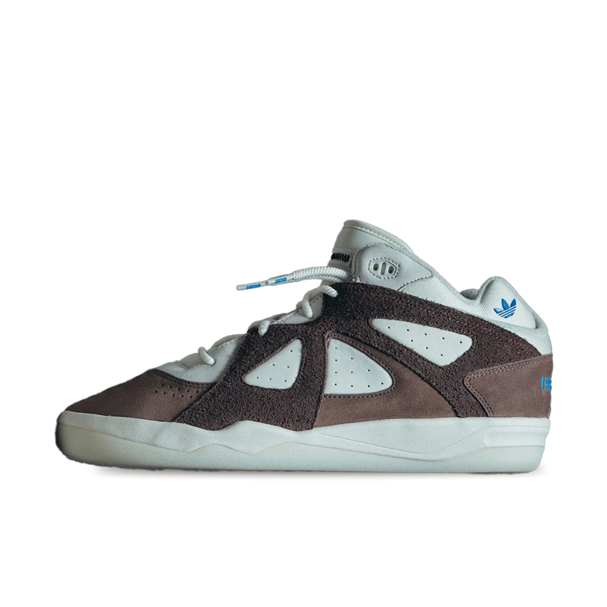 bad-bunny-x-adidas-badbo-10-