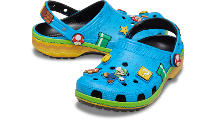 こなつ Nintendo's Super Mario x Crocs Classic Clog 'Super Mario' | 212138-90H