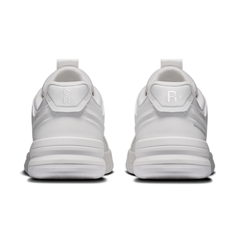 On THE ROGER Clubhouse Pro 2 'White' | 3WG30050924
