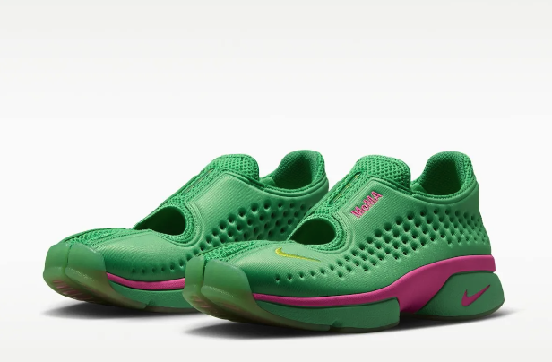 mome x nike rift