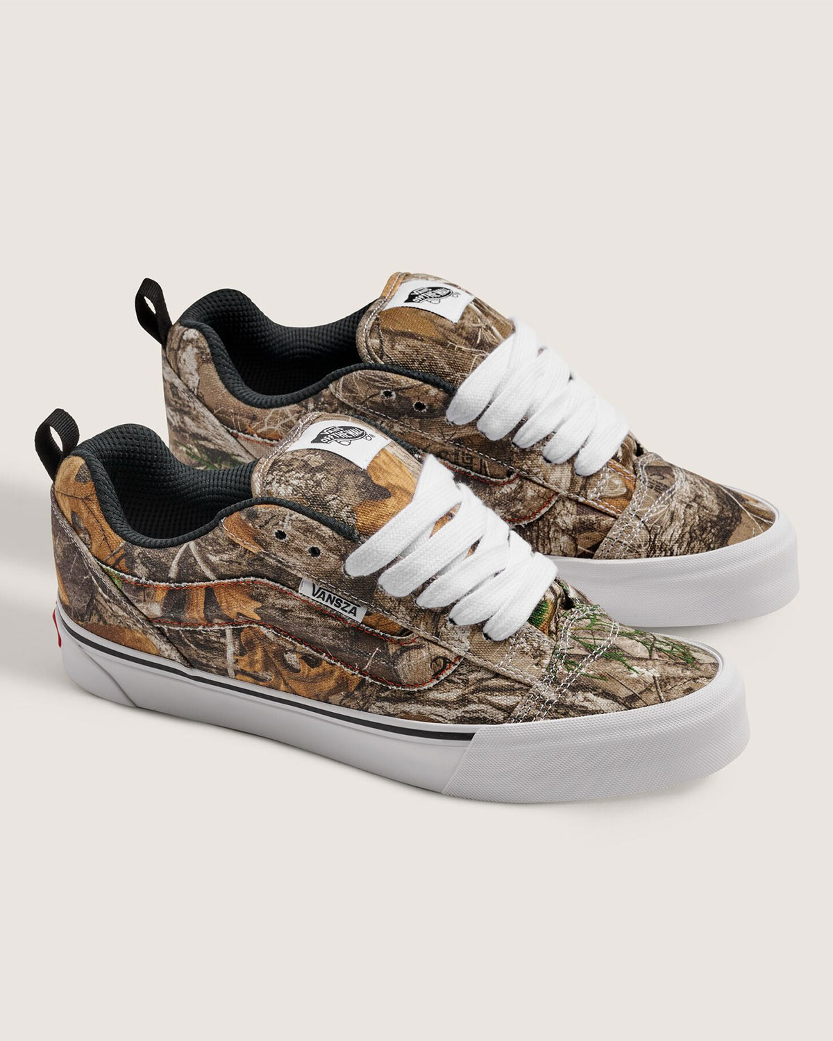 Camo Knu Skool uit Vansza Drop 2