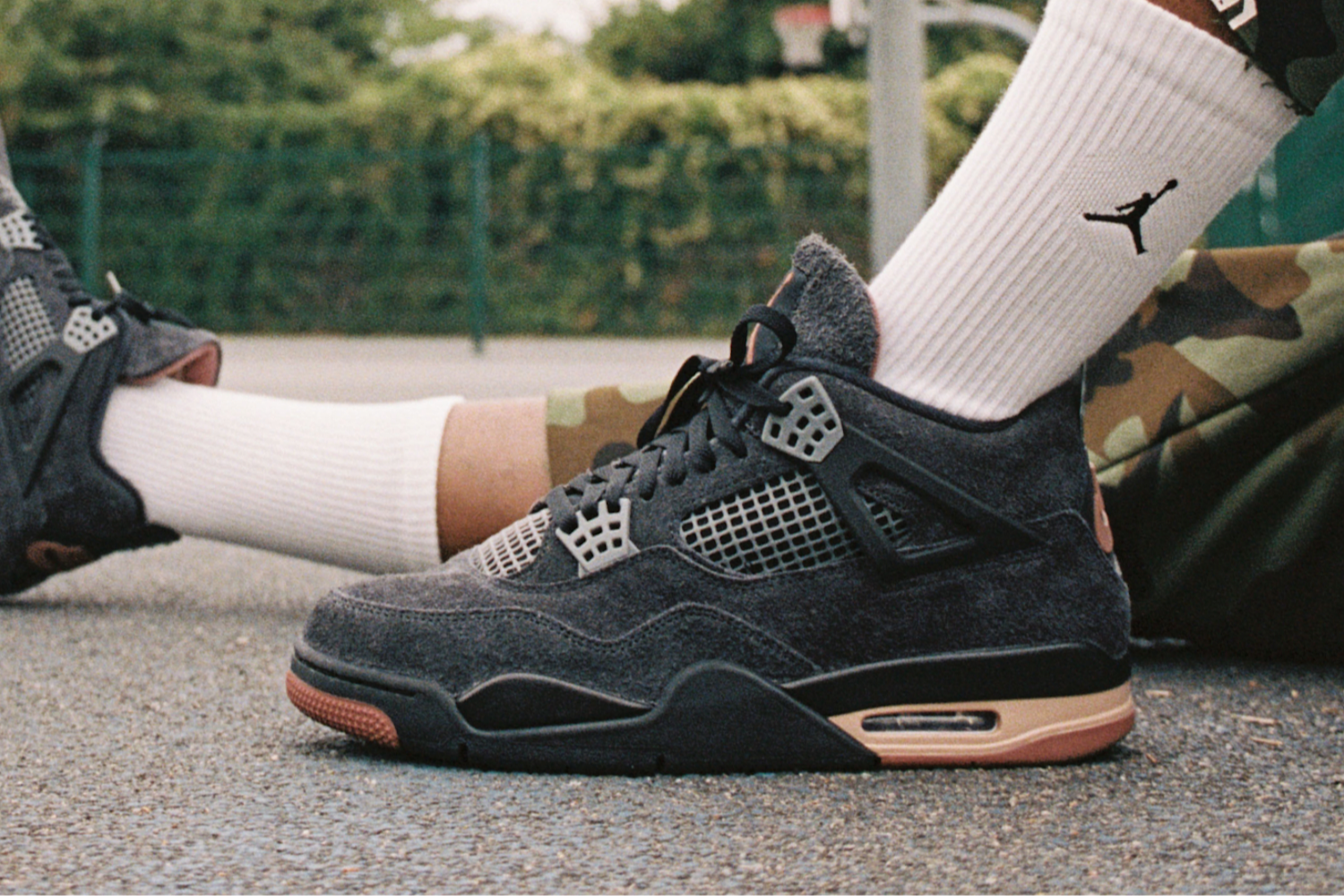 air-jordan-4-london-iv6048-001