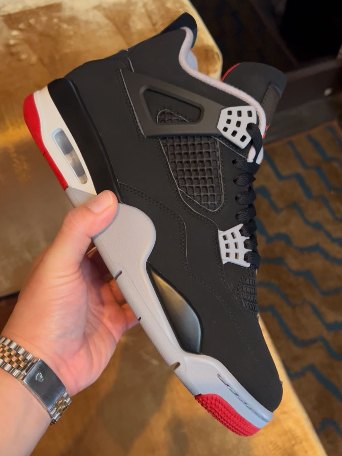 Air Jordan 4 OG 'Bred' - 2026 bei der Jordan Brand Holiday 2026-Preview