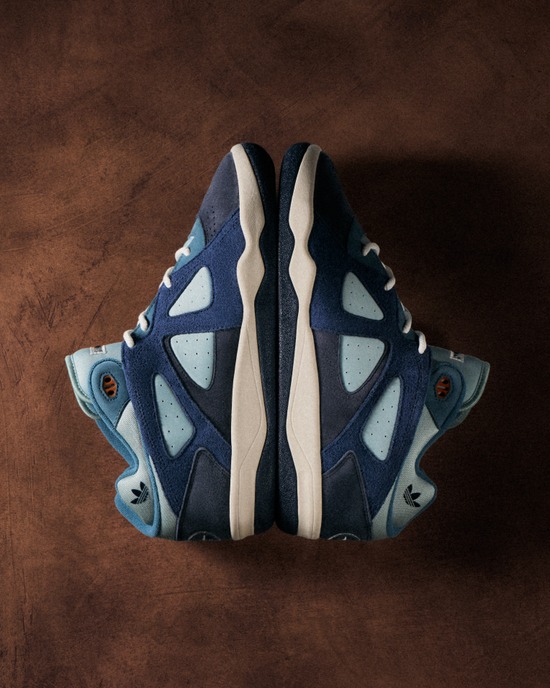 adidas BadBo 1.0 in Night Navy/Night Indigo
