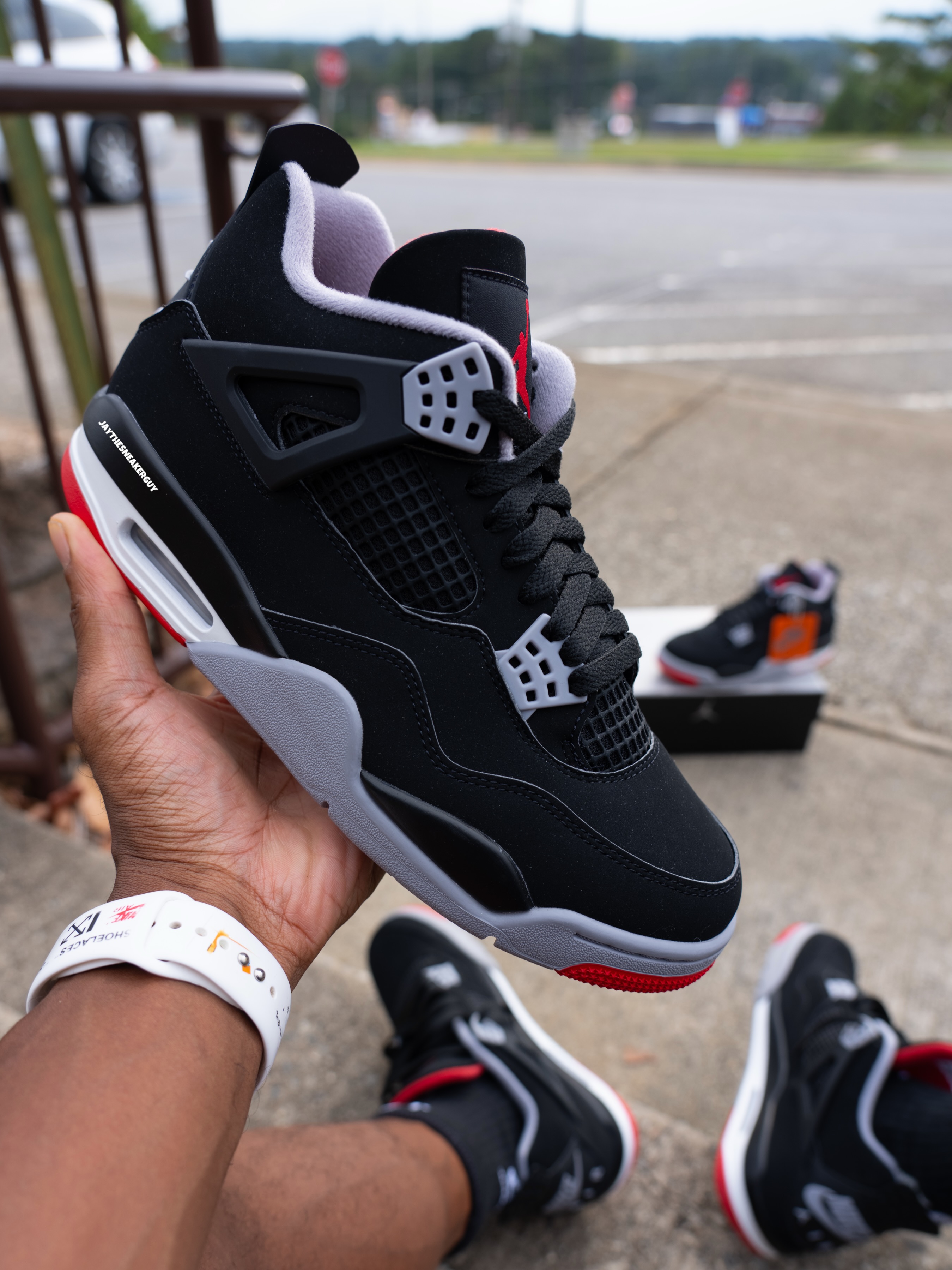 Air Jordan 4 Retro 'Bred' - 2026 | FV5029-001