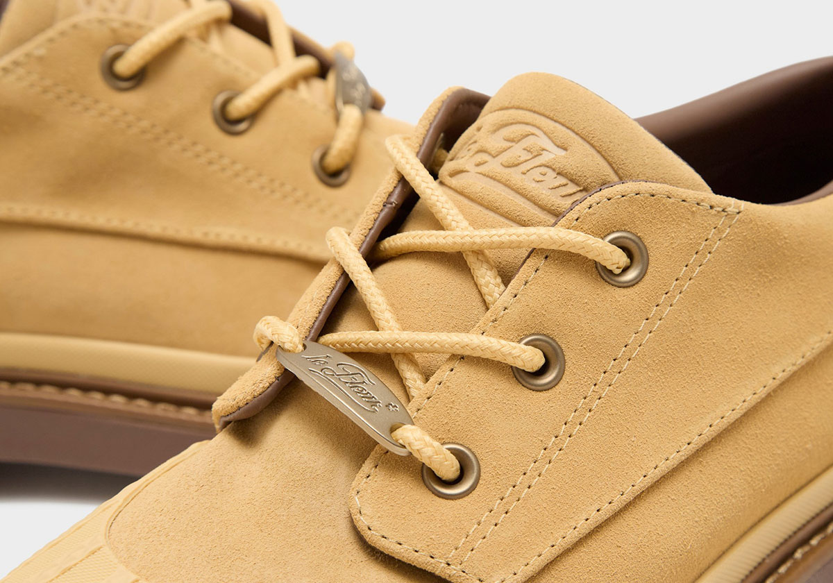 Converse 1908 Bronco Boot Low in yellow suede