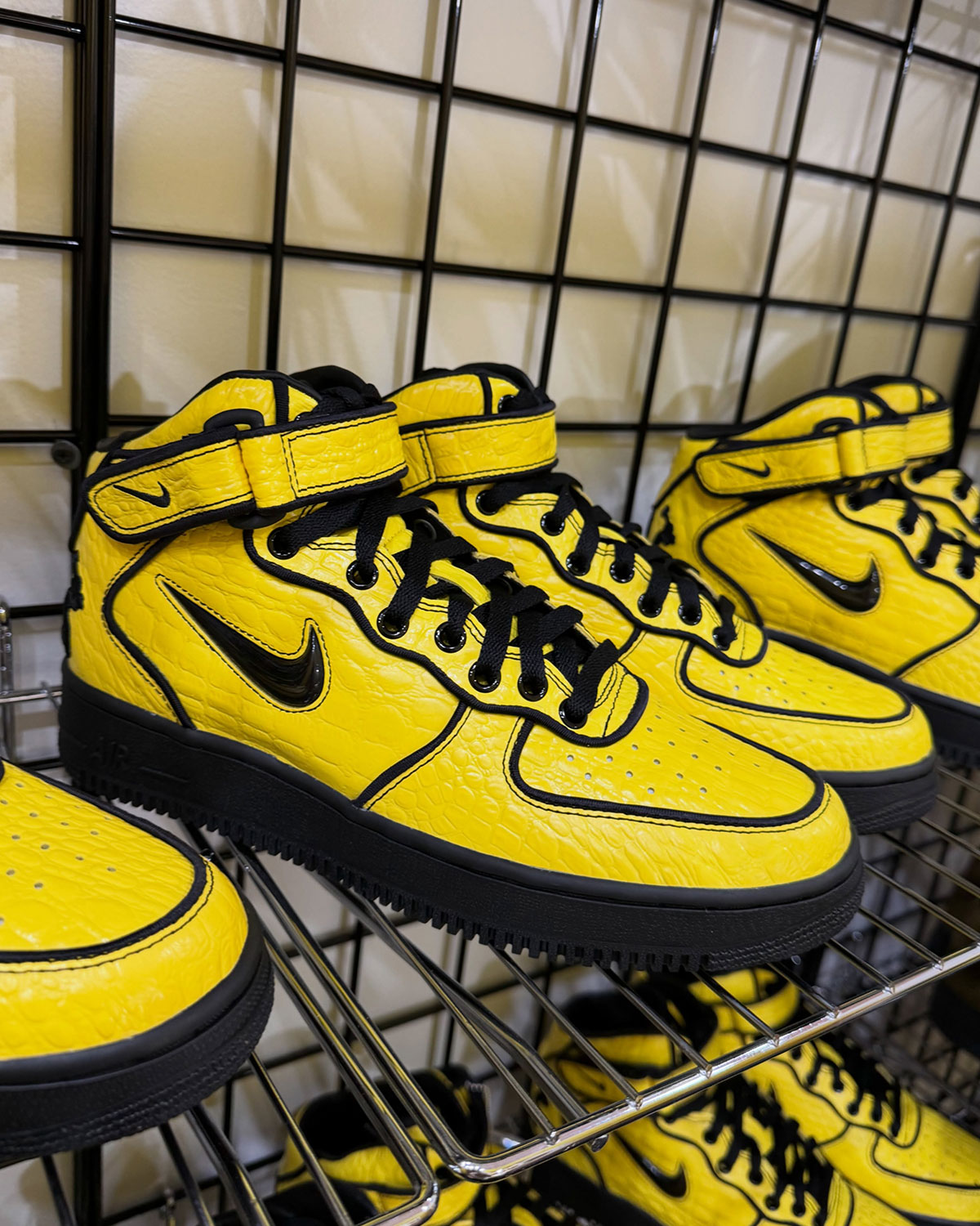 Lil Yachty x Nike Air Force 1 Mid geel/zwart
