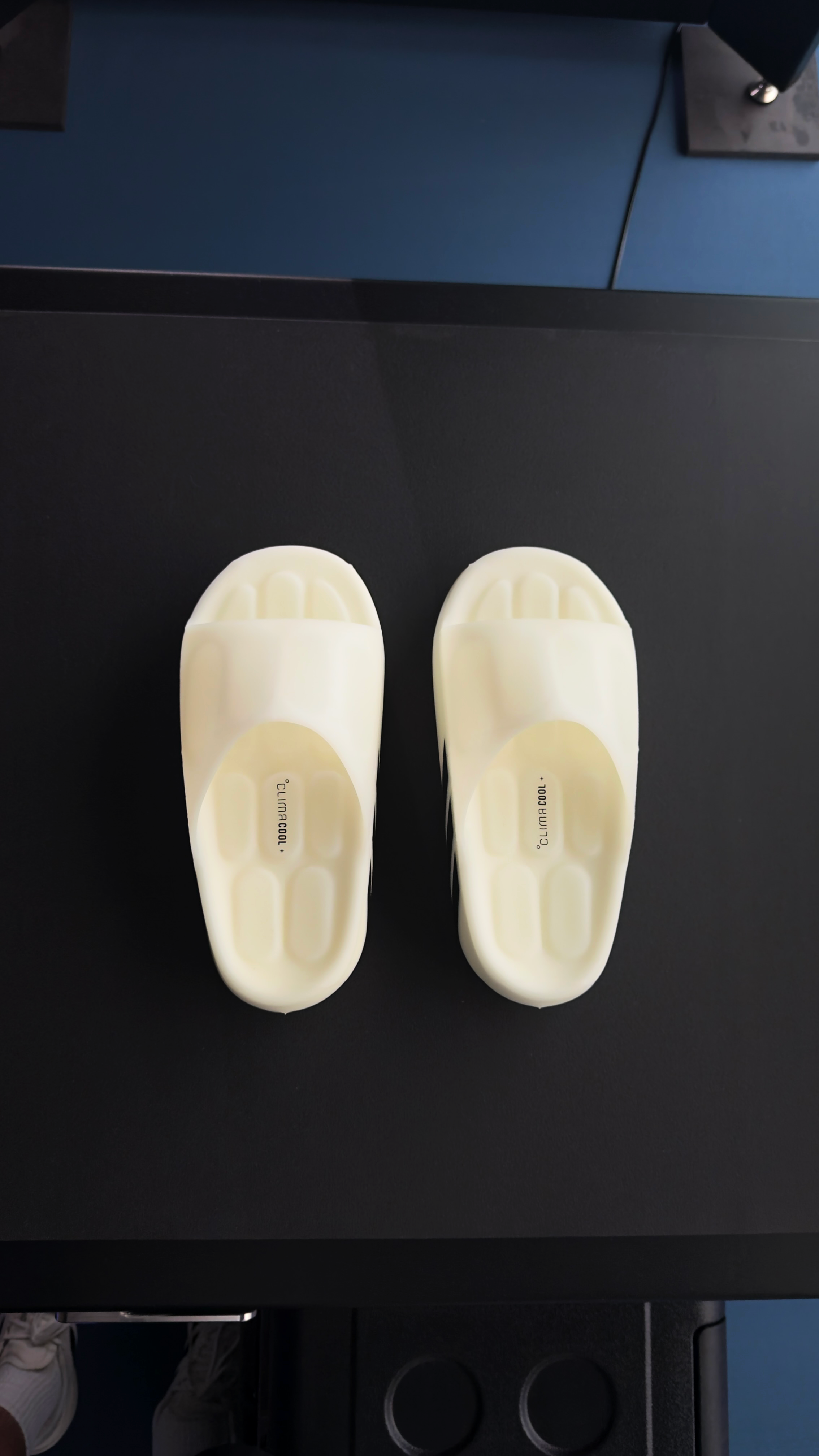 Another look at the adidas Climacool Recovery Slides concept