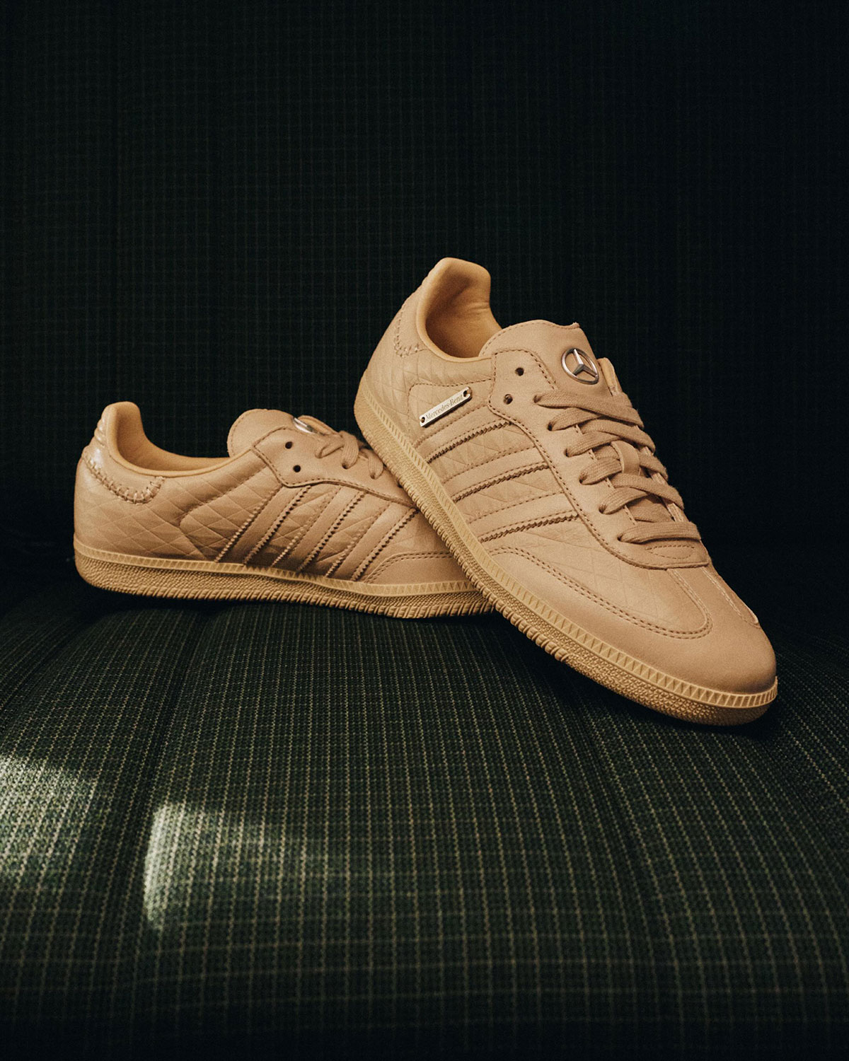 Mercedes-Benz x adidas Samba OG campagnebeeld