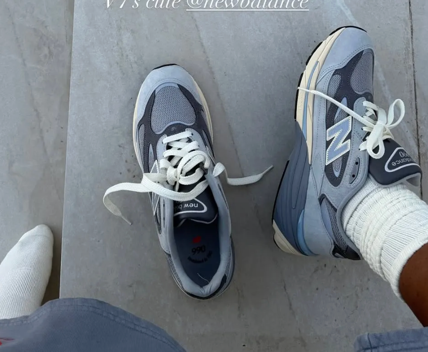 New Balance 990v7 in blue-grey from above, shared by Joe Freshgoods