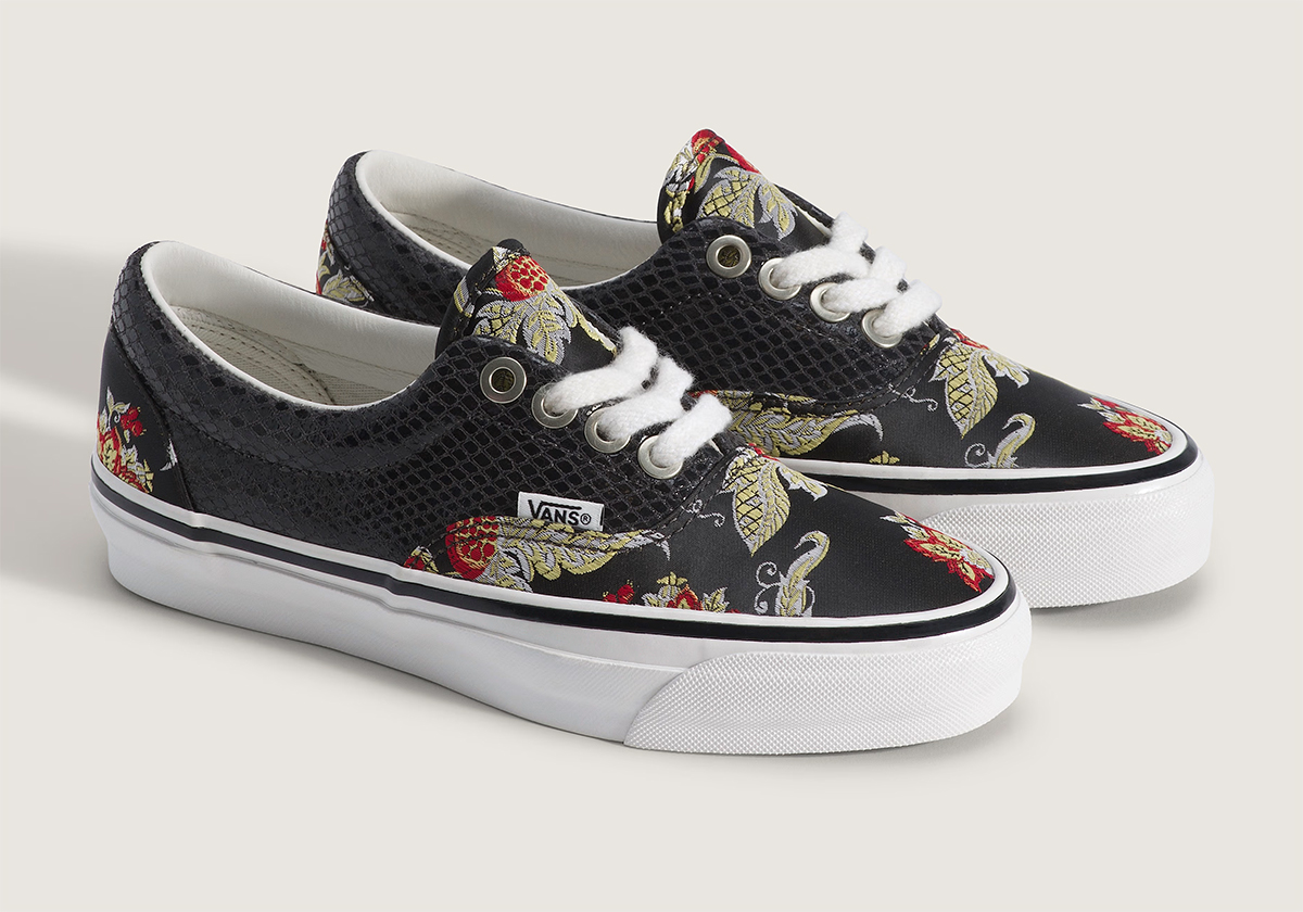 Vans OTW Era Snakeskin in Schwarz, Detail (VN00114BBLK)