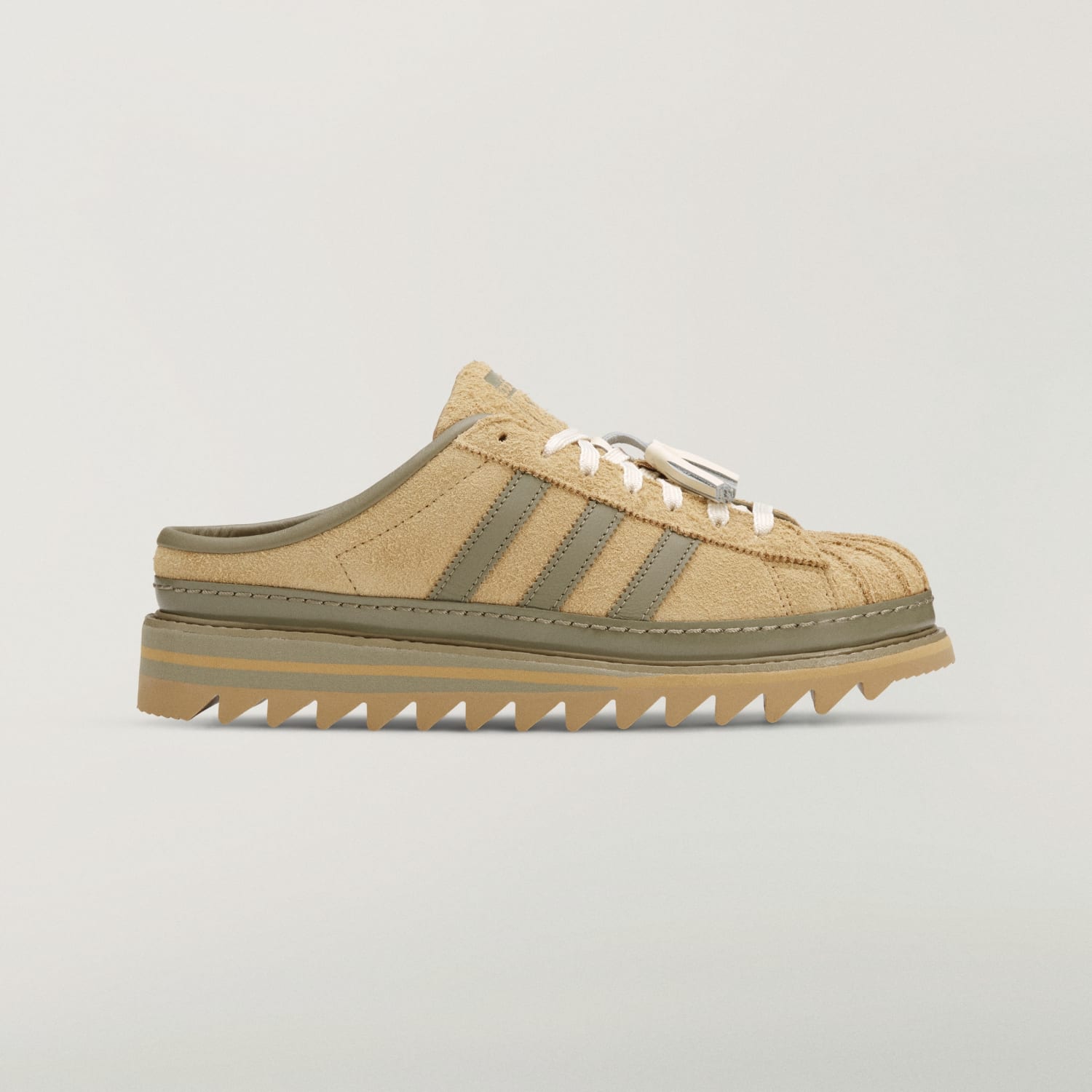 CLOT Sawtooth Mule by Edison Chen in lichtbruin