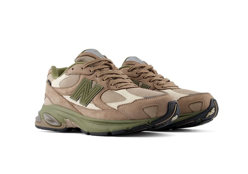 New Balance 2010 Gore-Tex Mushroom/Timberwolf side view