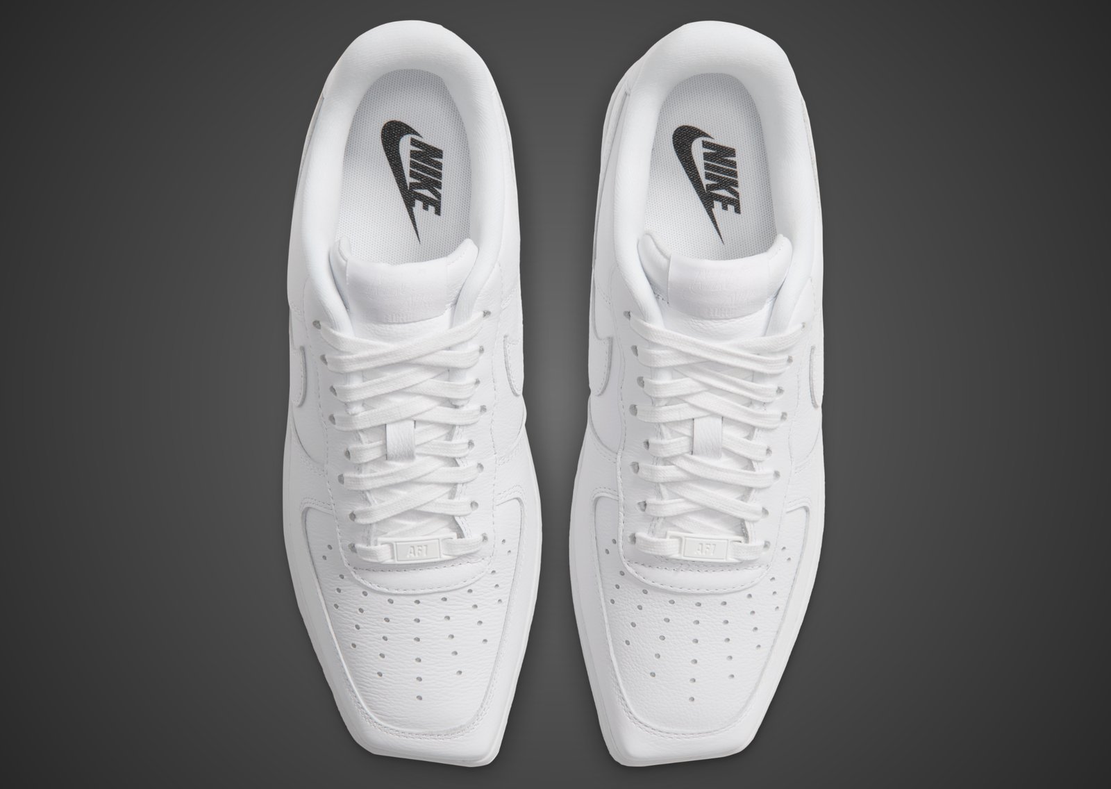 Nike Air Force 1 Square Toe Triple White Draufsicht