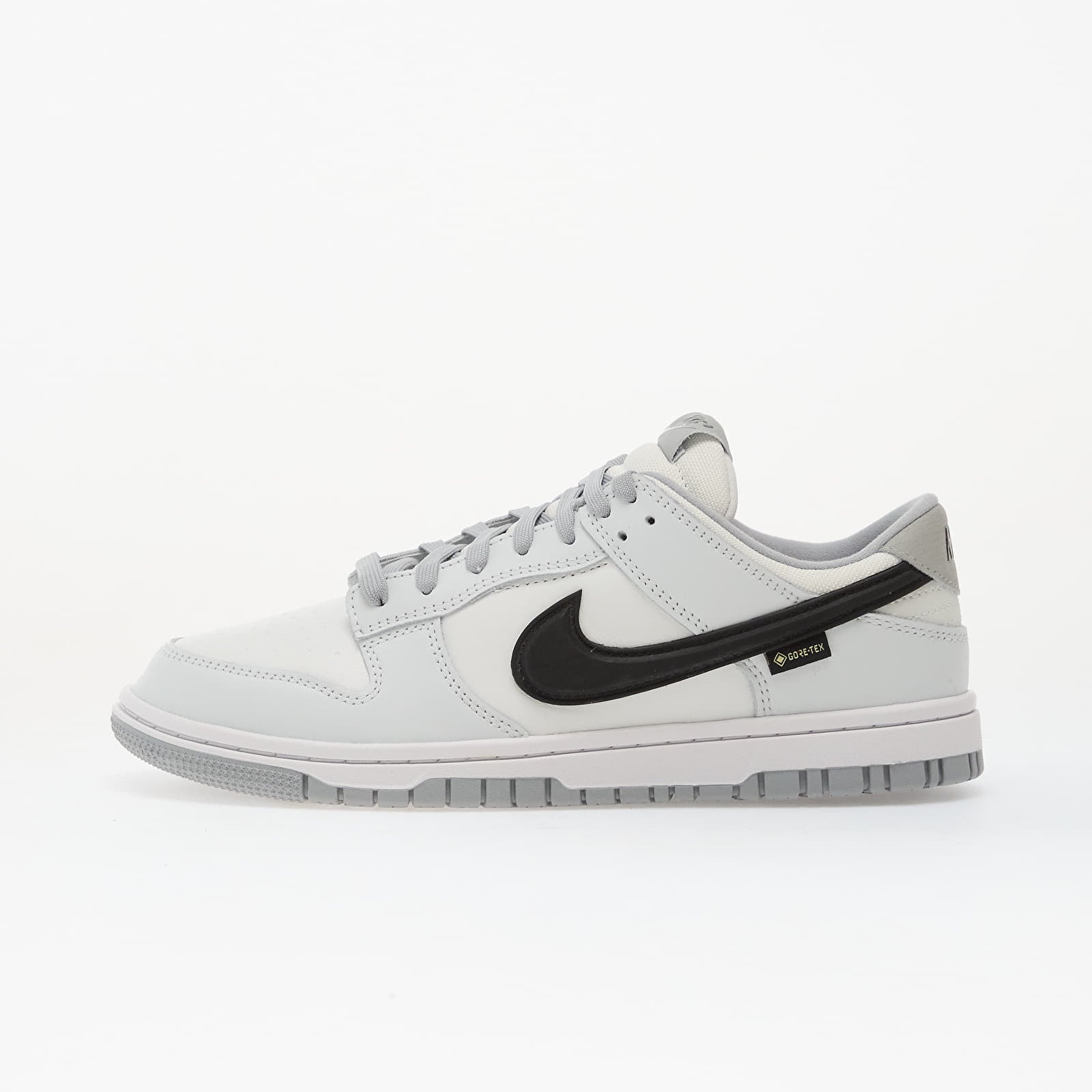 Nike Dunk Low GTX Summit White/Black/Off White