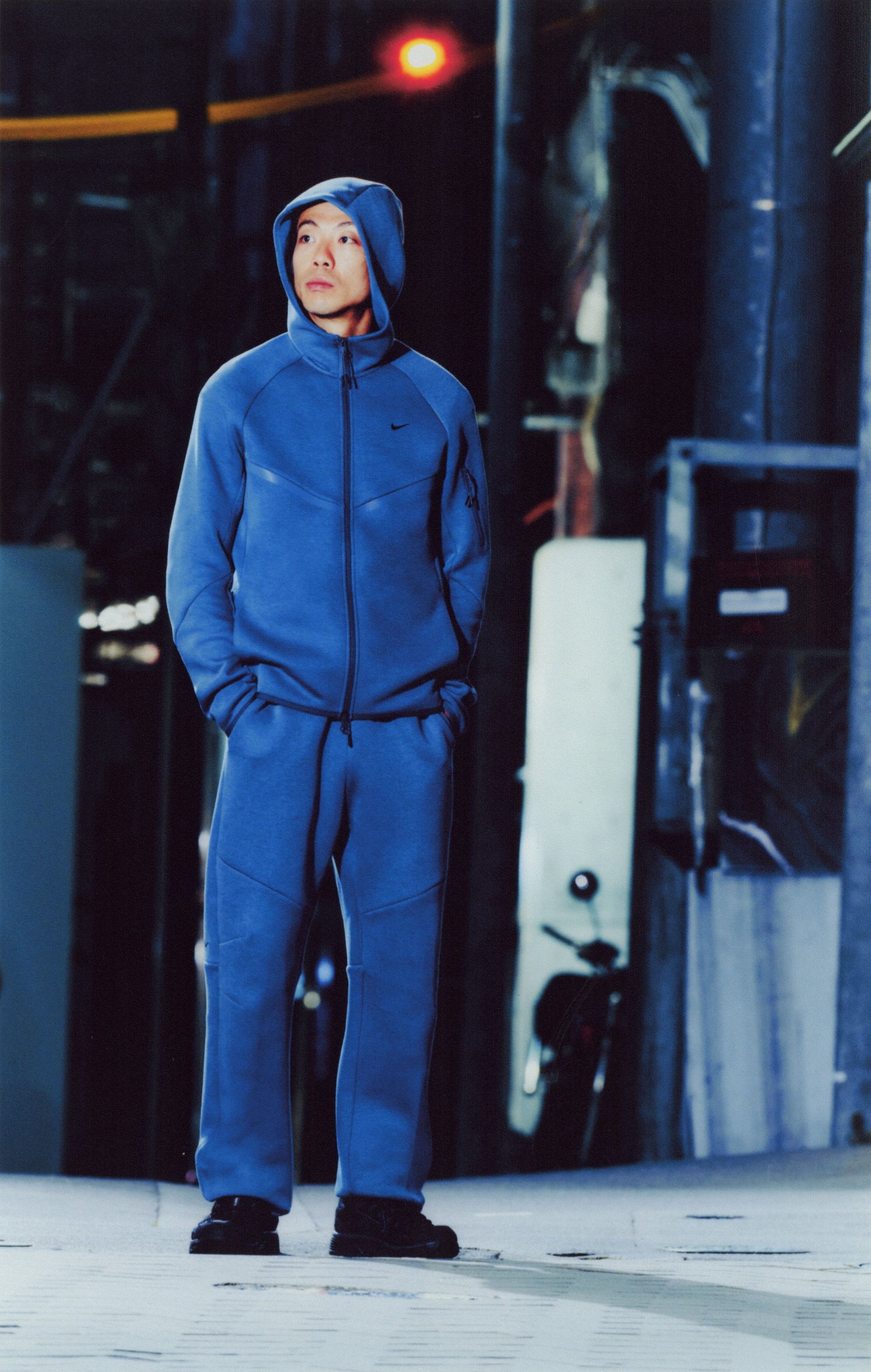 Nike Tech Fleece look