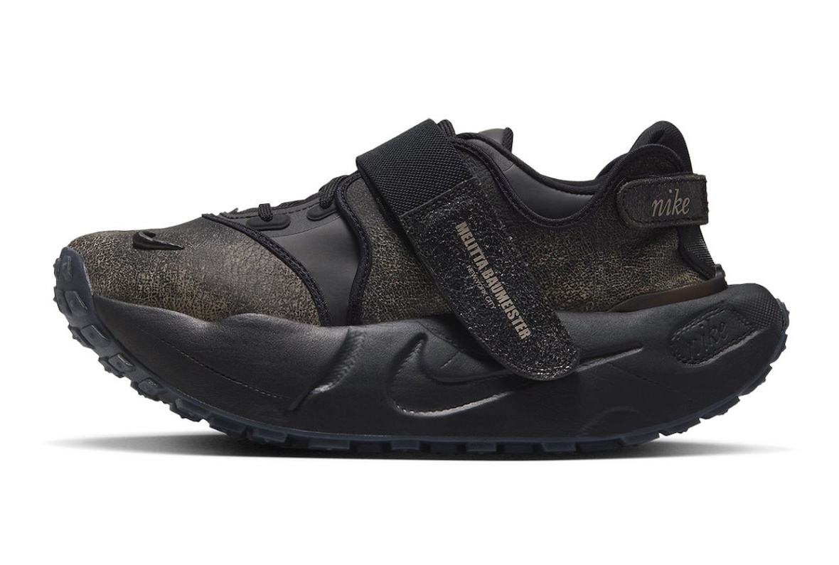 Side view of the Melitta Baumeister x Nike Rift Rocker Black/White