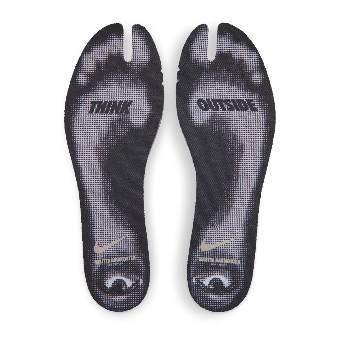 Think Outside footprint insoles of the Nike Rift Rocker