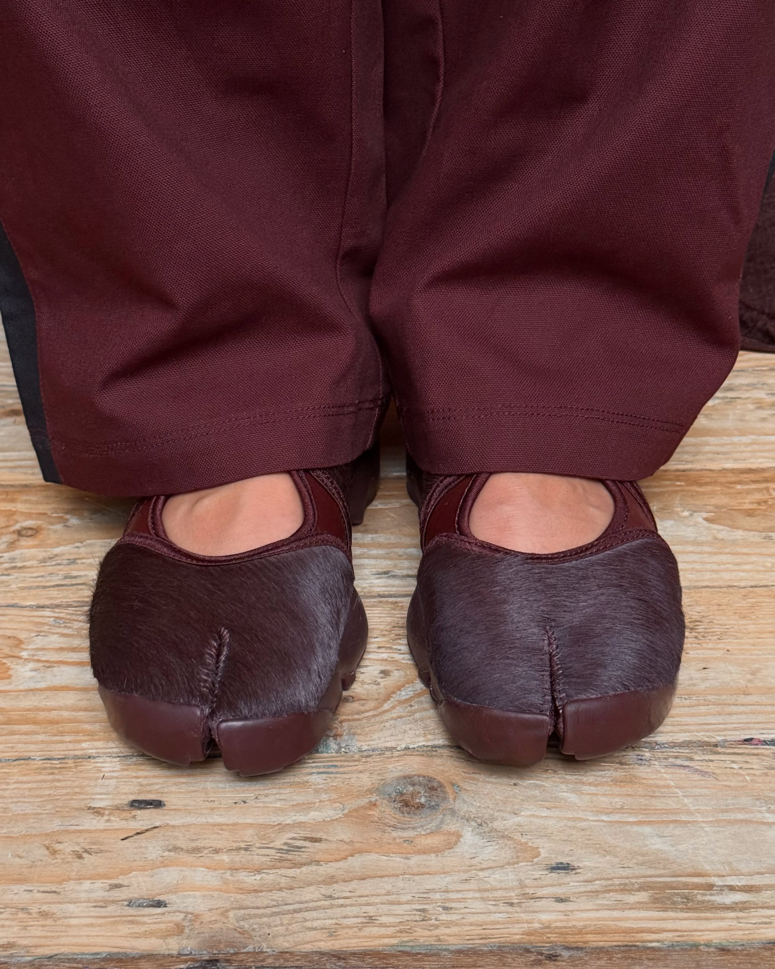 Nike Air Rift Mystic Dates split-toe vooraanzicht