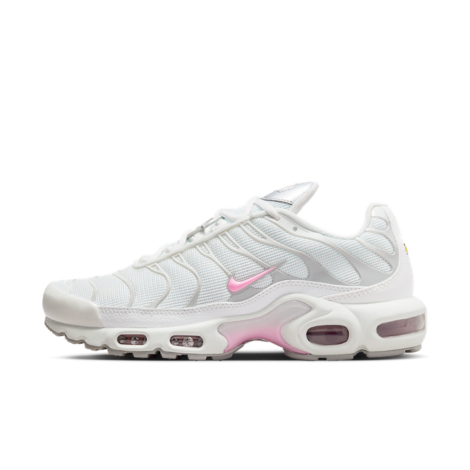 Nike Air Max Plus WMNS 'Pink Rise' | HF0107-100 | The Drop Date