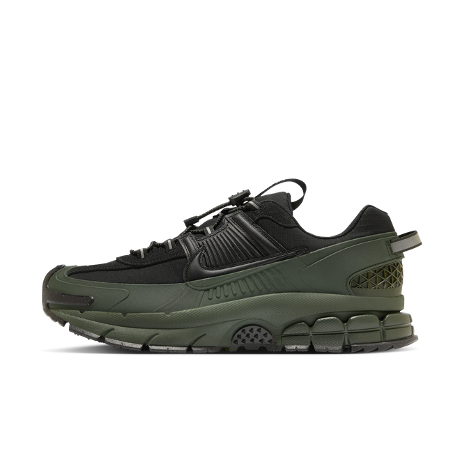 nike-zoom-vomero-roam-