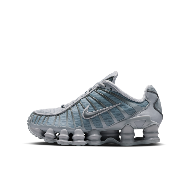 グルタミン　プロフ確認！新品 NIKE SHOX TL PRINT 27 Nike Shox TL 'Newsprint' | IM4687-001 | The Drop Date