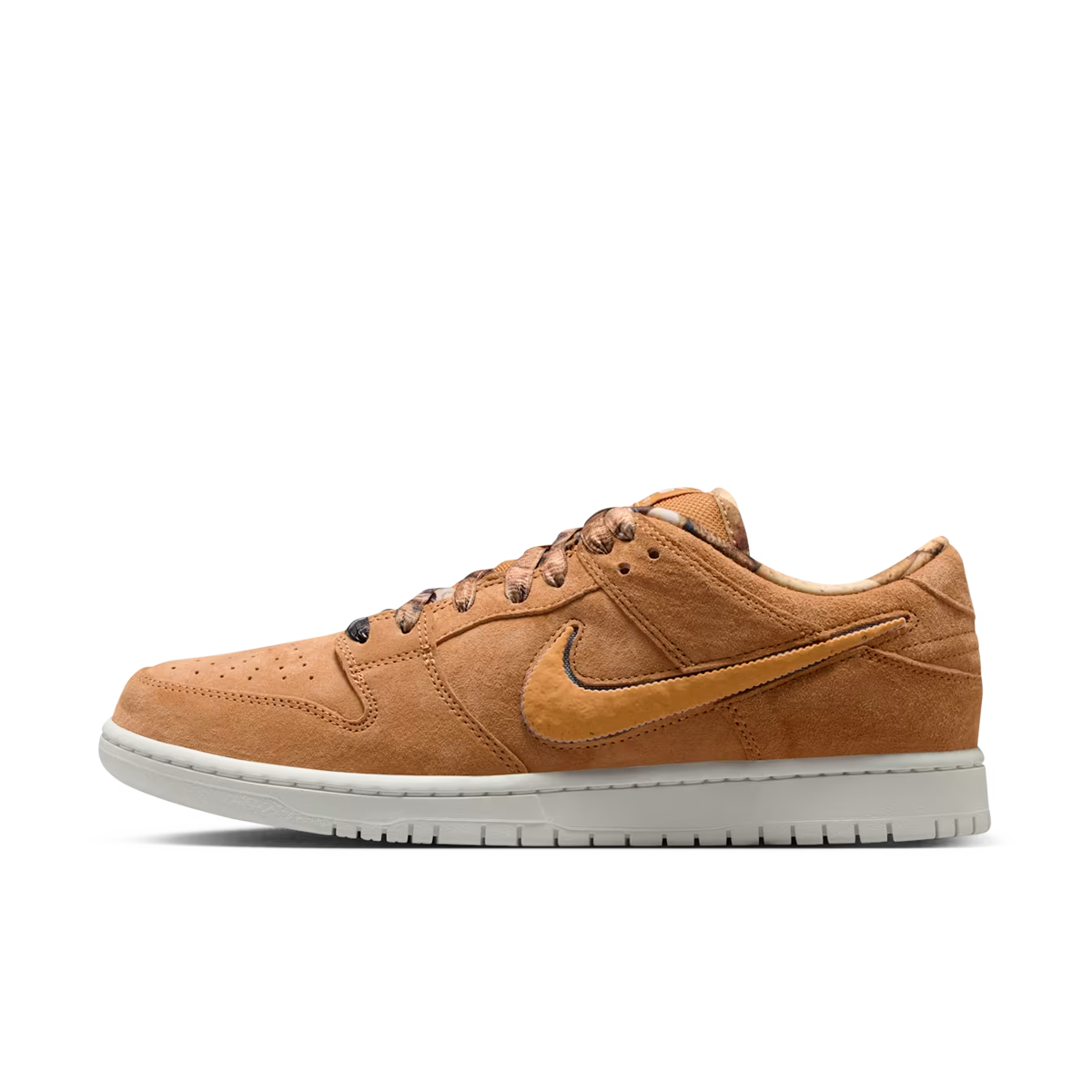 note-manchester-x-nike-sb-dunk