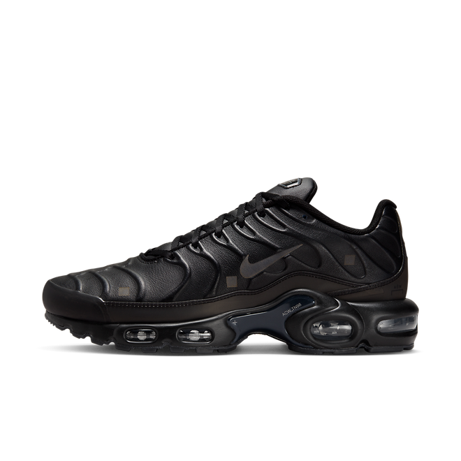A-COLD-WALL* x Nike Air Max Plus 'Black' | FD7855-001