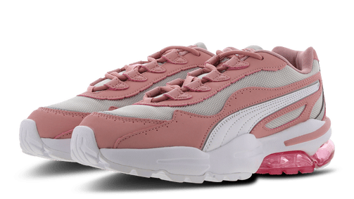 pink shoes