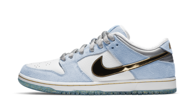 Sean Cliver x Nike SB Dunk Low 'Christmas'