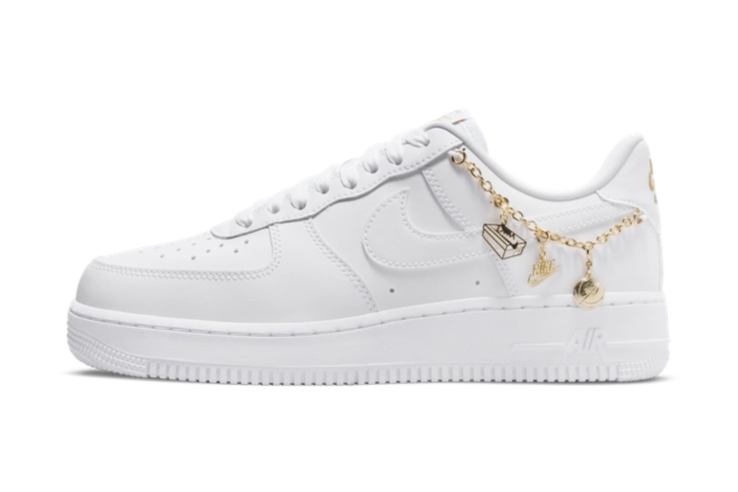 Nike Wmns Air Force 1 '07 LX 'Lucky Charms' | DD1525-100