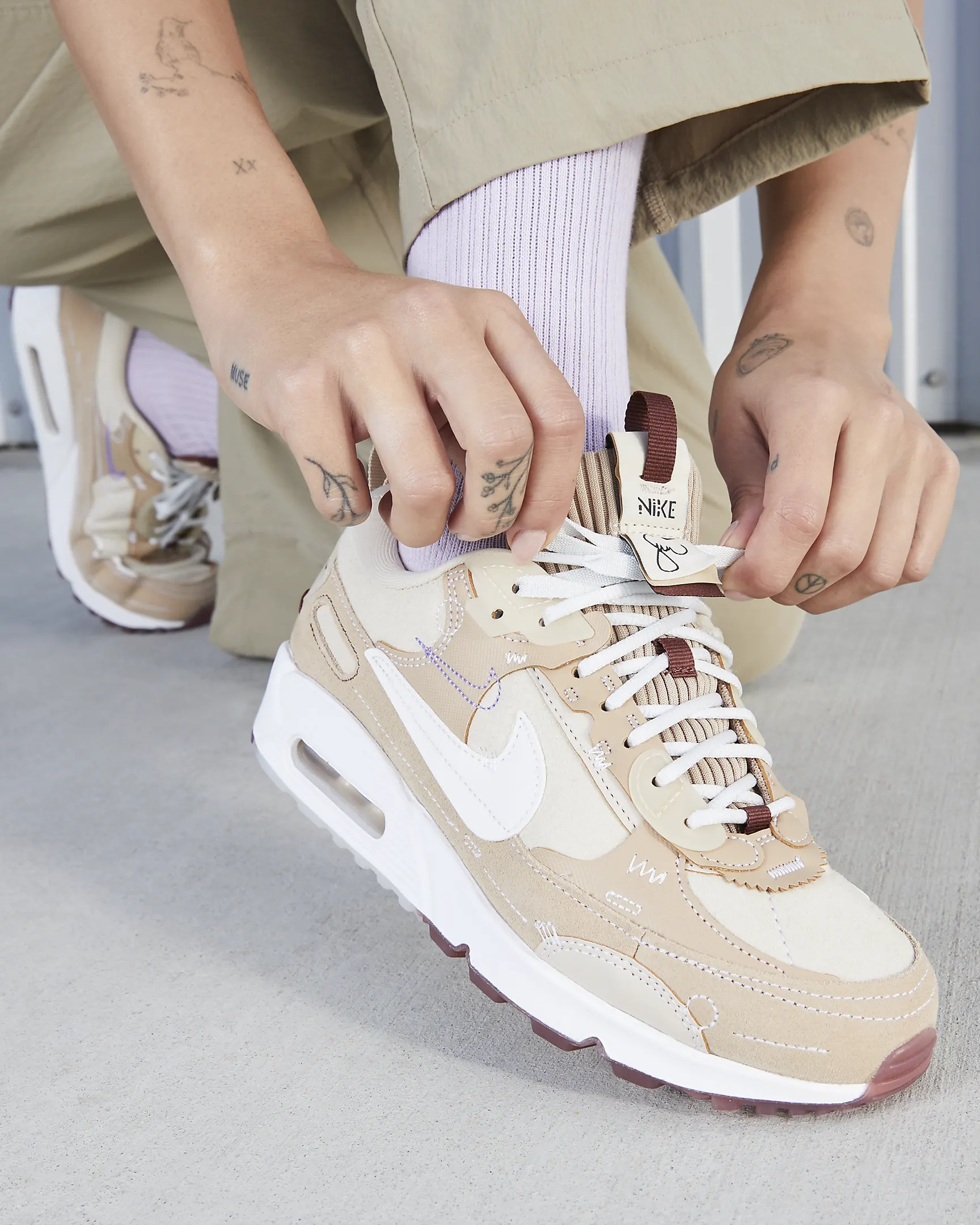 Serena Williams Design Crew x Nike Air Max 90 Futura 'Hemp' | DX4221-200