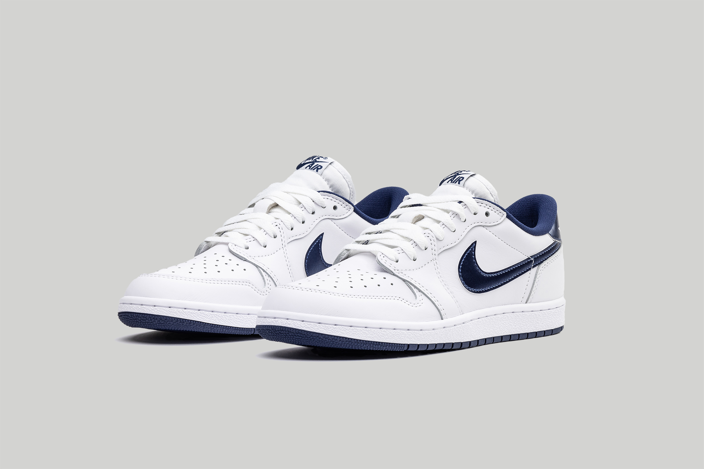 Air Jordan 1 Low '85 'White/ Metallic Navy'