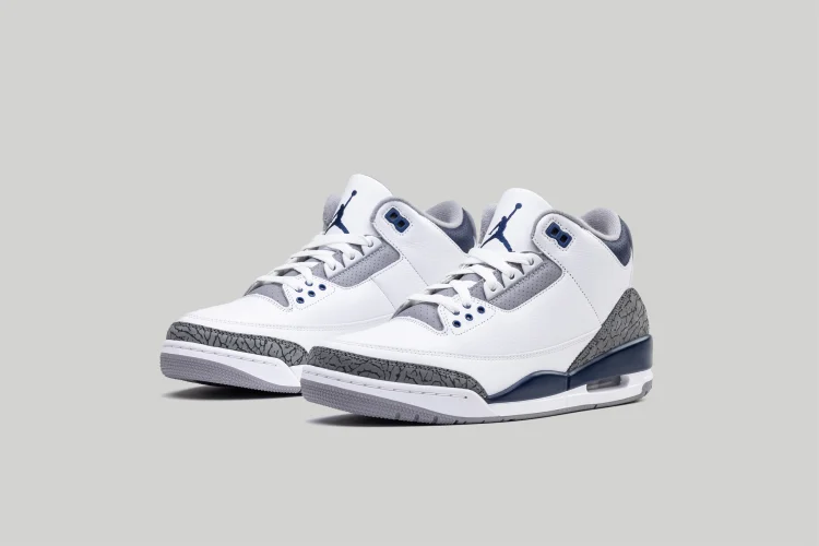 Air Jordan 3 Retro 'Midnight Navy'