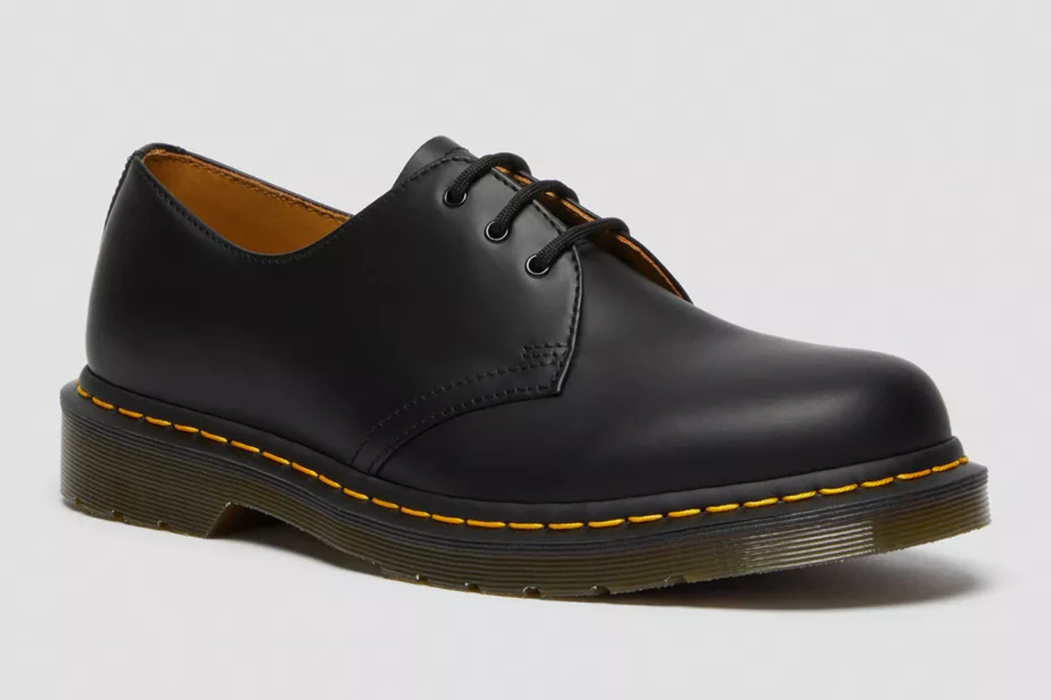 dr. martens 1461 shoe