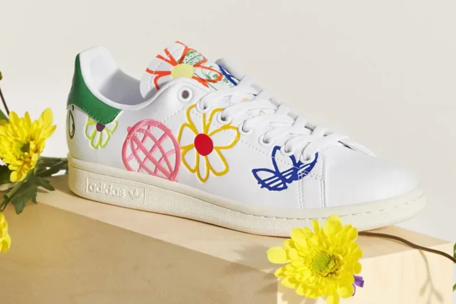 flower stan smith