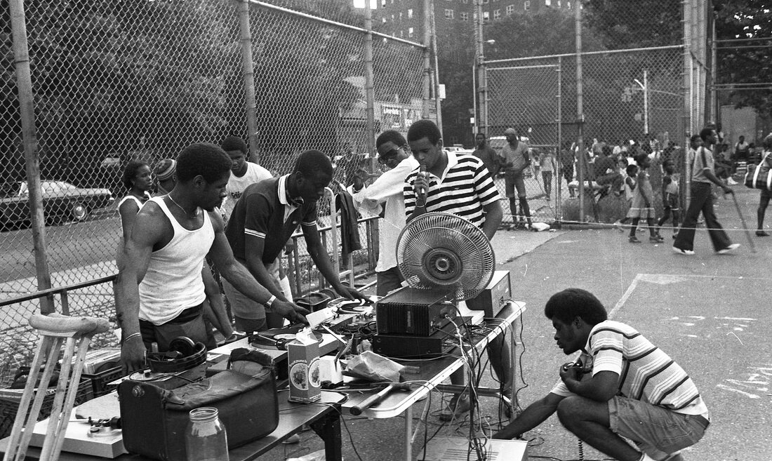 NYC History Bronx sneakers