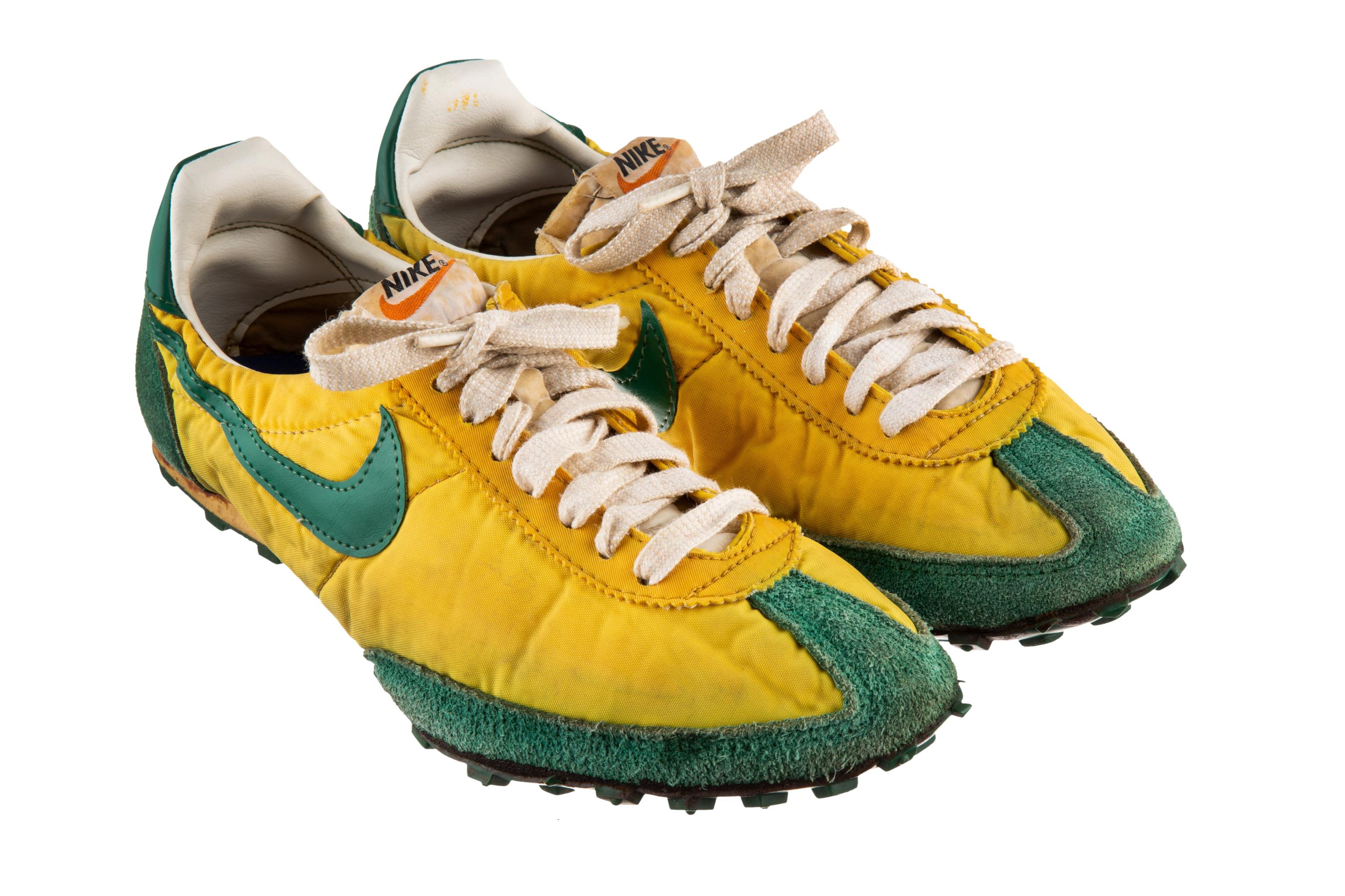 Nike Waffle Sneaker