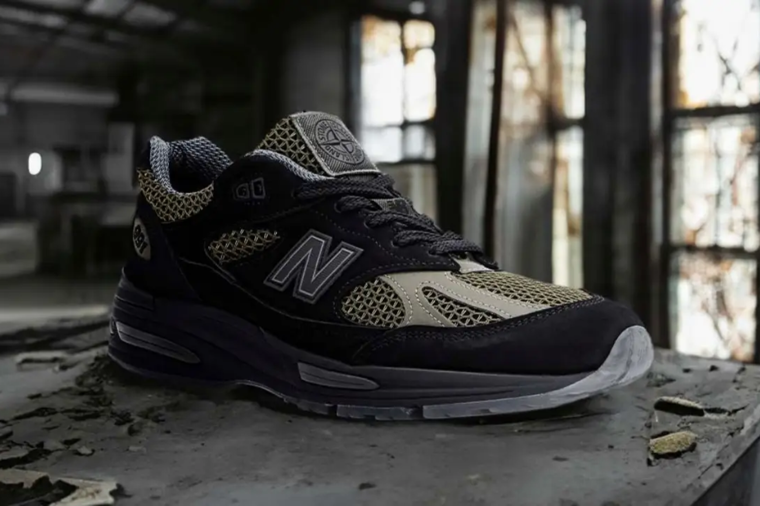 Stone Island x New Balance 991v2 'Black Olive'