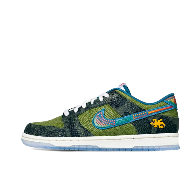 Nike Dunk Low 'Siempre Familia'
