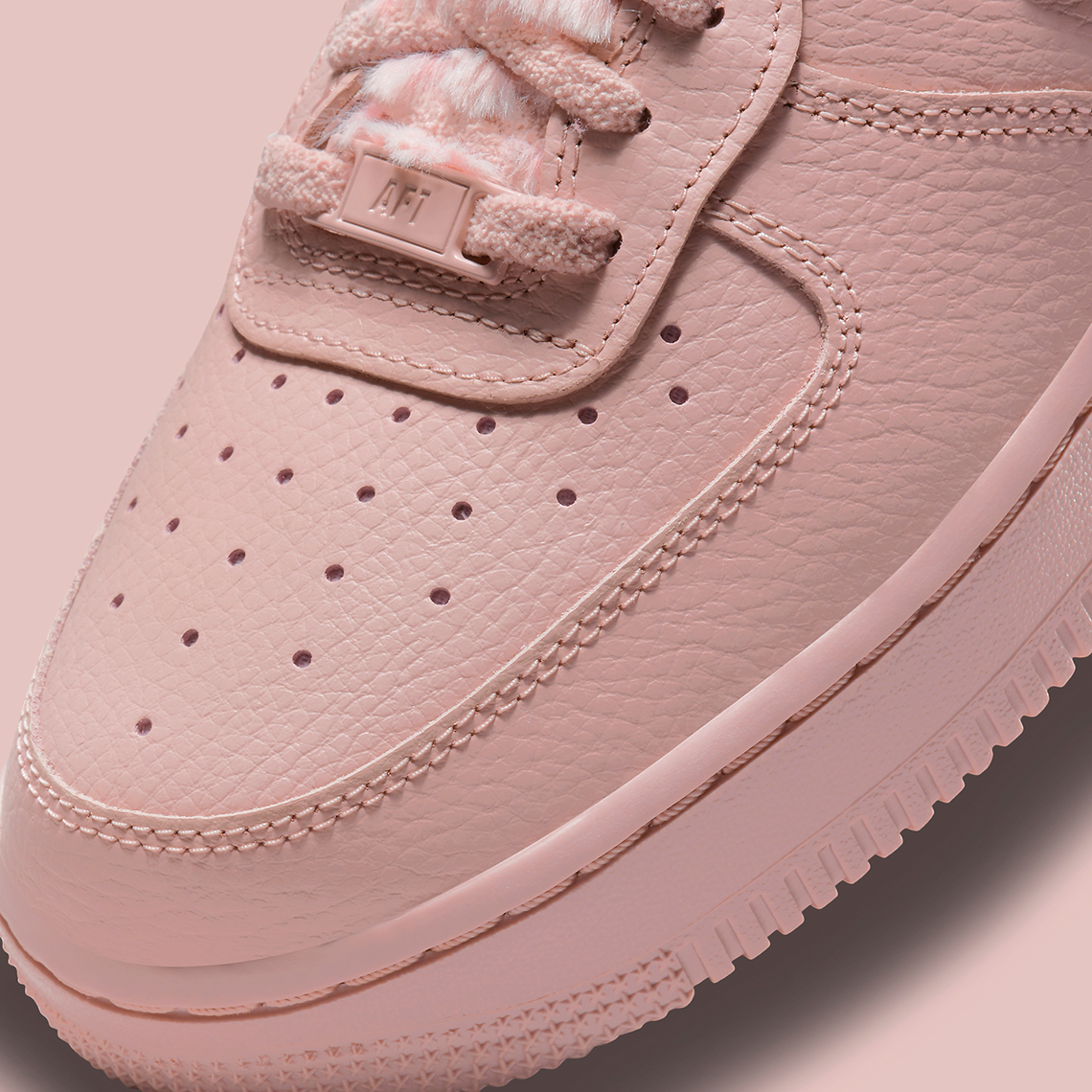 Nike Air Force 1 'Pink Oxford' - Sherpa