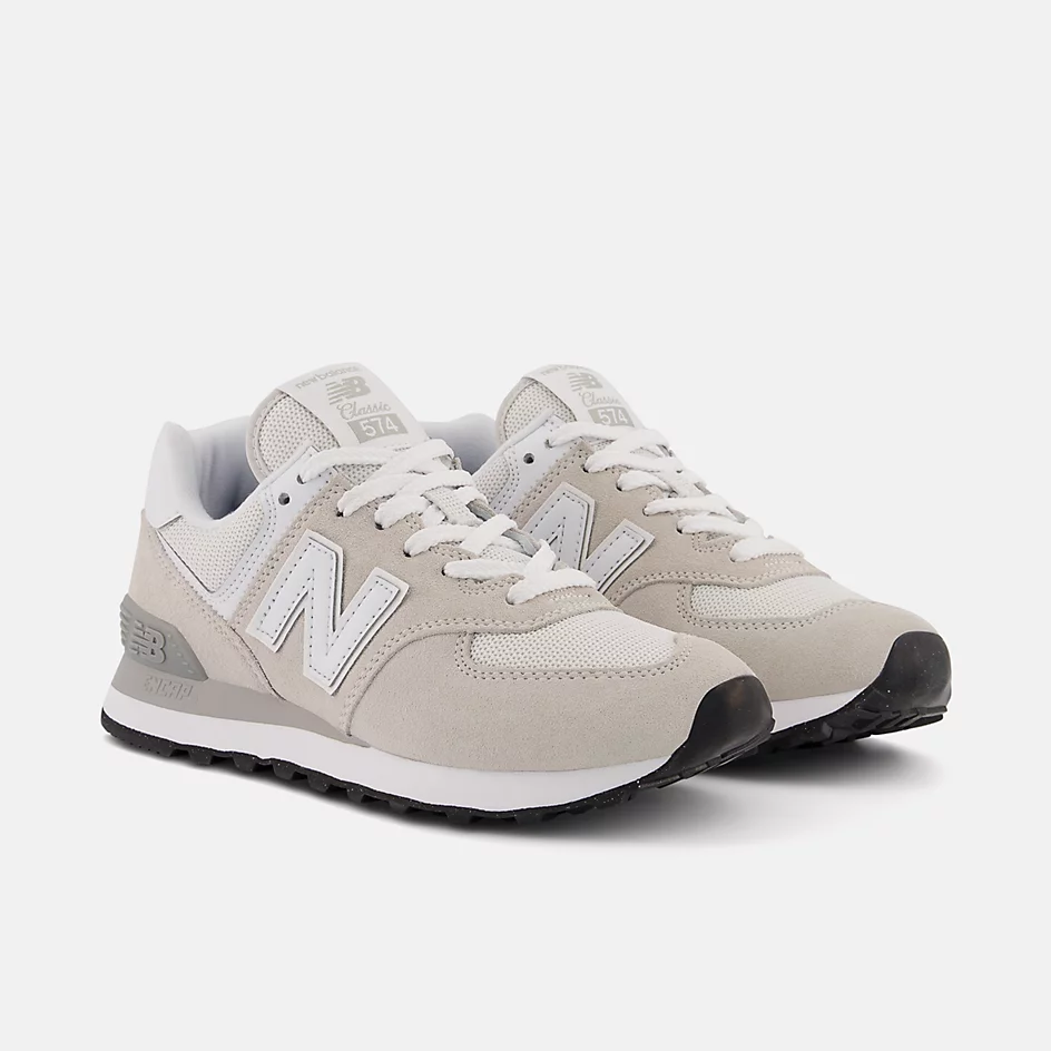 New Balance 574v3