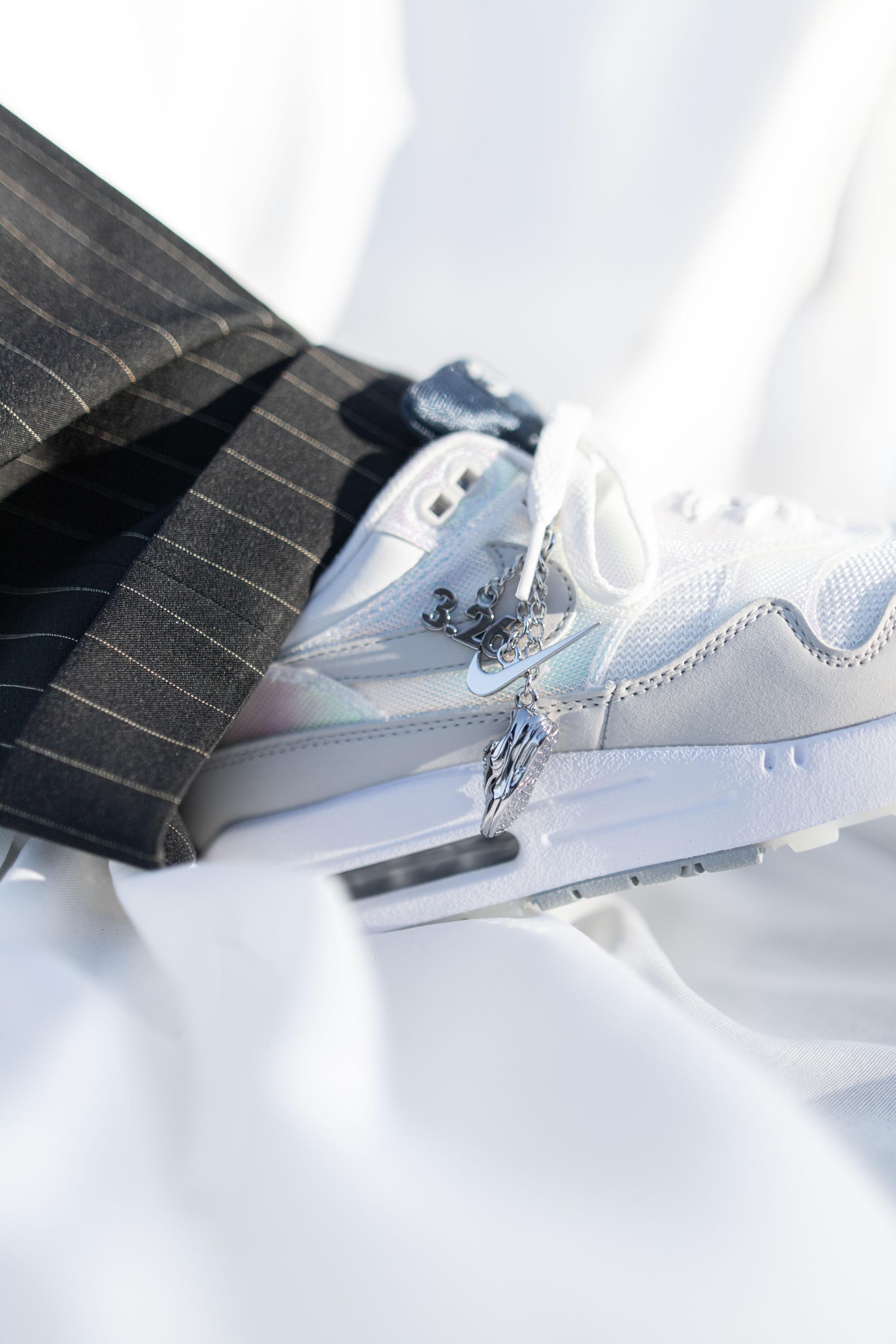 Nike Air Max 1 La Ville Lumière